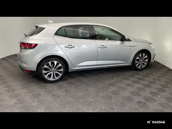 RENAULT MEGANE IV - voiture d'occasion - Photo 5