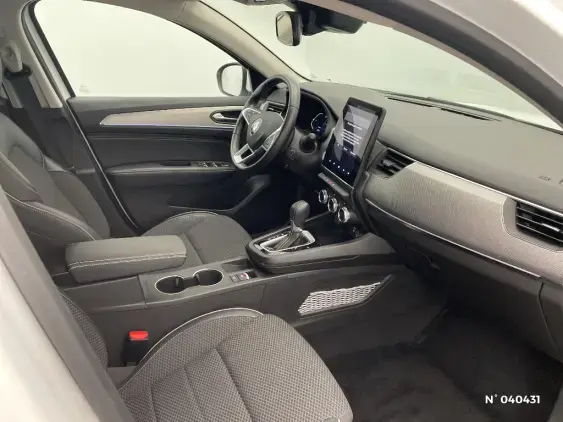RENAULT ARKANA - voiture d'occasion - Photo 10