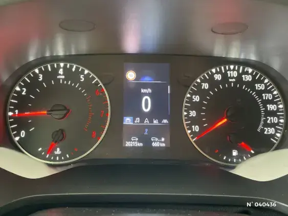 RENAULT CAPTUR II - voiture d'occasion - Photo 12