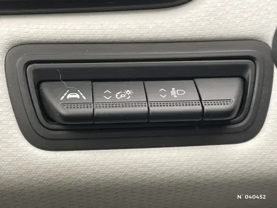 RENAULT CLIO V - voiture d'occasion - Photo 15