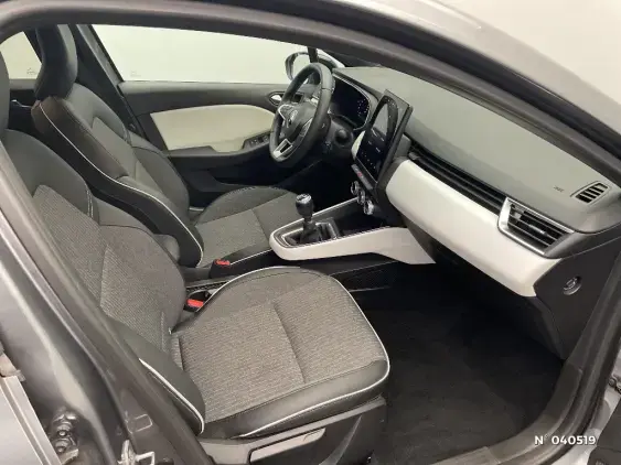 RENAULT CLIO V - voiture d'occasion - Photo 10