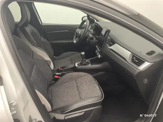 RENAULT CAPTUR II - voiture d'occasion - Photo 10