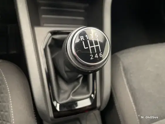 RENAULT CLIO V - voiture d'occasion - Photo 24