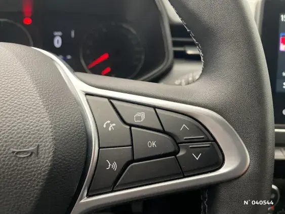 RENAULT CLIO V - voiture d'occasion - Photo 26