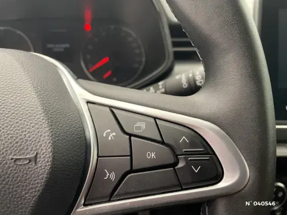 RENAULT CLIO V - voiture d'occasion - Photo 27