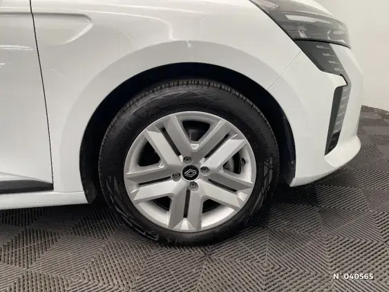 RENAULT CLIO V - voiture d'occasion - Photo 8