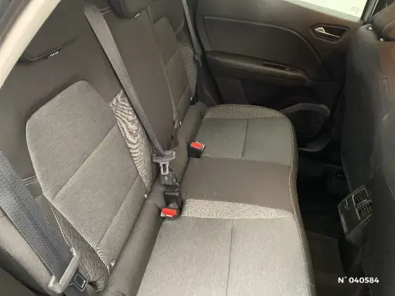 RENAULT CAPTUR II - voiture d'occasion - Photo 11