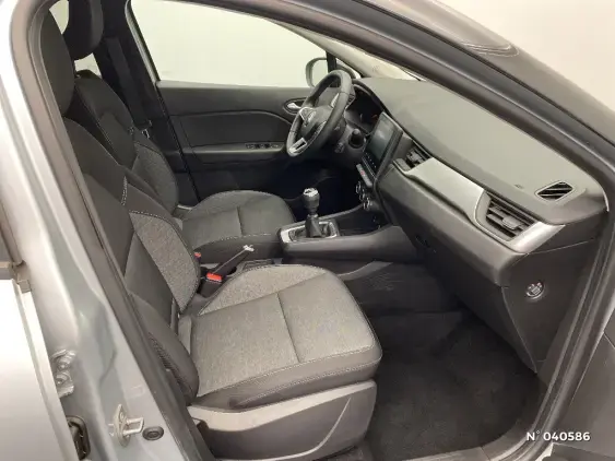 RENAULT CAPTUR II - voiture d'occasion - Photo 10