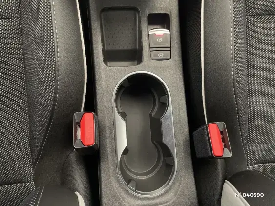 RENAULT CAPTUR II - voiture d'occasion - Photo 26