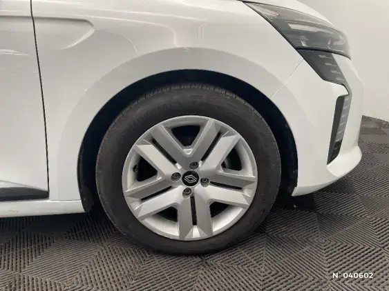 RENAULT CLIO V - voiture d'occasion - Photo 8