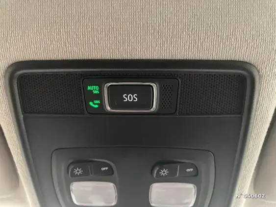 RENAULT CLIO V - voiture d'occasion - Photo 29