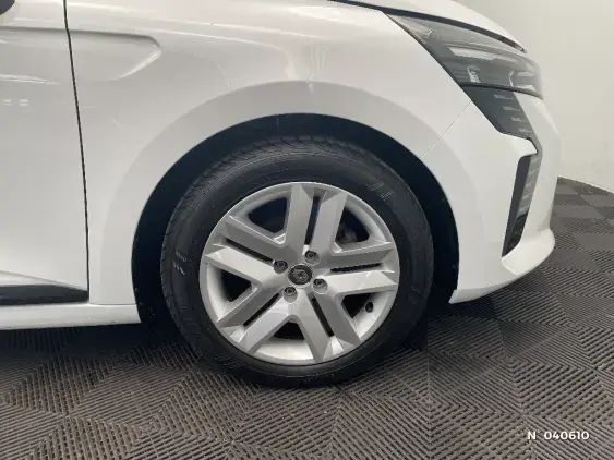 RENAULT CLIO V - voiture d'occasion - Photo 8