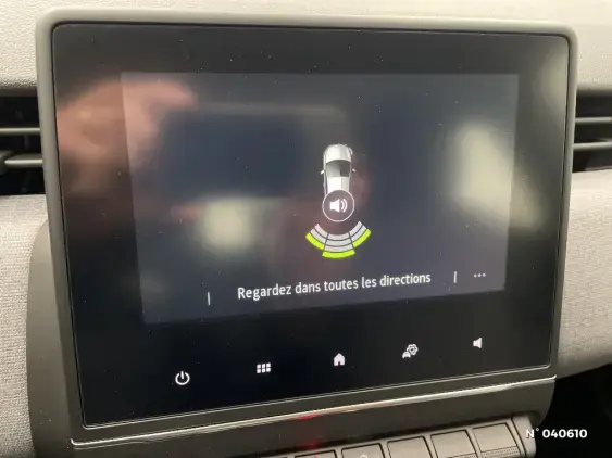 RENAULT CLIO V - voiture d'occasion - Photo 14