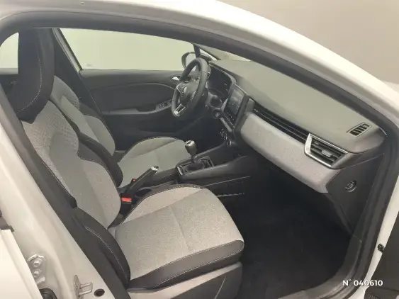 RENAULT CLIO V - voiture d'occasion - Photo 10