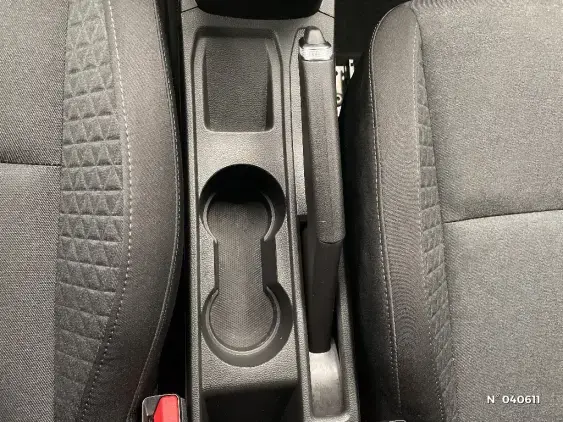 RENAULT CLIO V - voiture d'occasion - Photo 25