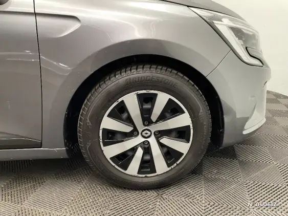 RENAULT CLIO V - voiture d'occasion - Photo 8