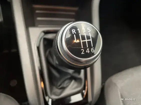 RENAULT CLIO V - voiture d'occasion - Photo 24