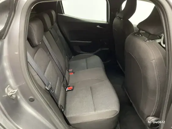 RENAULT CLIO V - voiture d'occasion - Photo 11