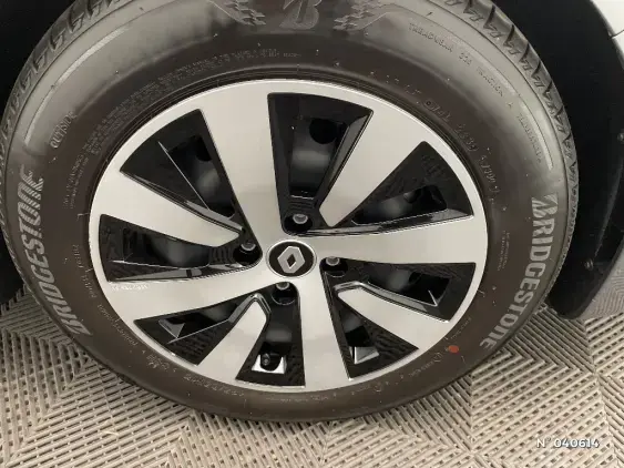 RENAULT CLIO V - voiture d'occasion - Photo 8