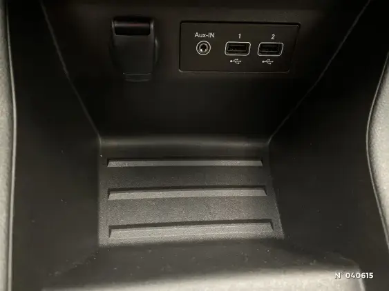 RENAULT CLIO V - voiture d'occasion - Photo 23