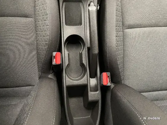 RENAULT CLIO V - voiture d'occasion - Photo 25