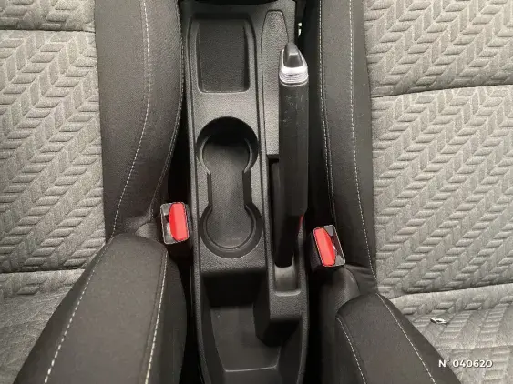 RENAULT CLIO V - voiture d'occasion - Photo 26