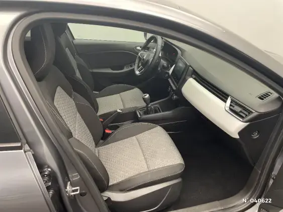 RENAULT CLIO V - voiture d'occasion - Photo 10