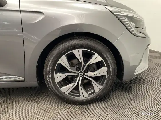 RENAULT CLIO V - voiture d'occasion - Photo 8