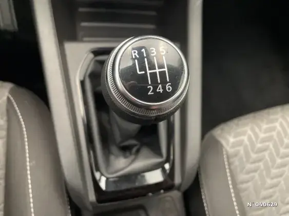 RENAULT CLIO V - voiture d'occasion - Photo 25