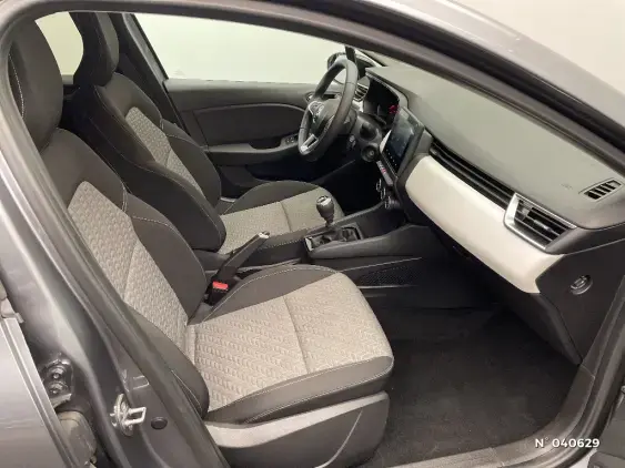 RENAULT CLIO V - voiture d'occasion - Photo 10