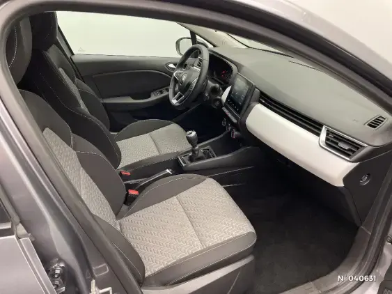 RENAULT CLIO V - voiture d'occasion - Photo 10