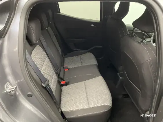 RENAULT CLIO V - voiture d'occasion - Photo 11