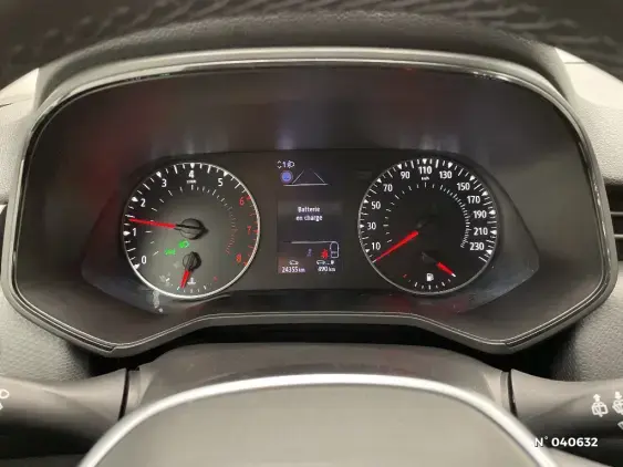 RENAULT CLIO V - voiture d'occasion - Photo 12