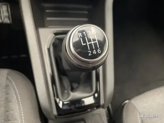 RENAULT CLIO V - voiture d'occasion - Photo 24