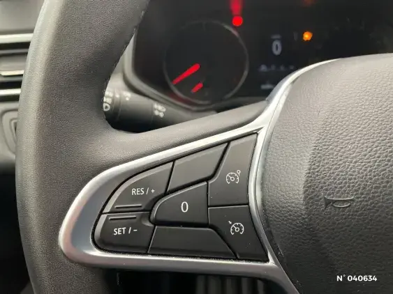 RENAULT CLIO V - voiture d'occasion - Photo 26