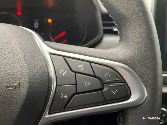 RENAULT CLIO V - voiture d'occasion - Photo 27