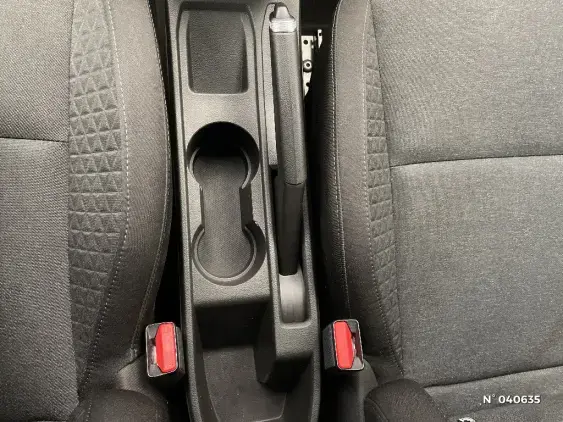 RENAULT CLIO V - voiture d'occasion - Photo 25