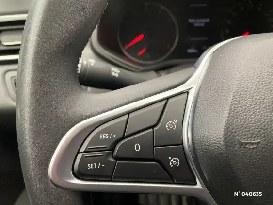 RENAULT CLIO V - voiture d'occasion - Photo 26