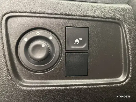 RENAULT EXPRESS VAN I - voiture d'occasion - Photo 14