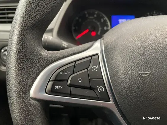 RENAULT EXPRESS VAN I - voiture d'occasion - Photo 26