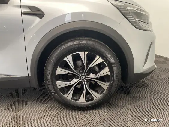 RENAULT CAPTUR II - voiture d'occasion - Photo 8