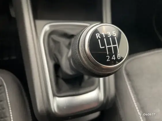 RENAULT CAPTUR II - voiture d'occasion - Photo 25