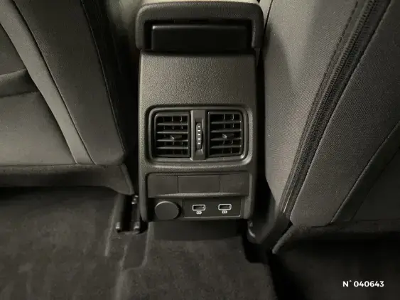 RENAULT ARKANA - voiture d'occasion - Photo 27