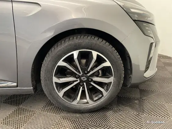 RENAULT CLIO V - voiture d'occasion - Photo 8