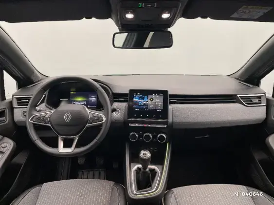 RENAULT CLIO V - voiture d'occasion - Photo 9