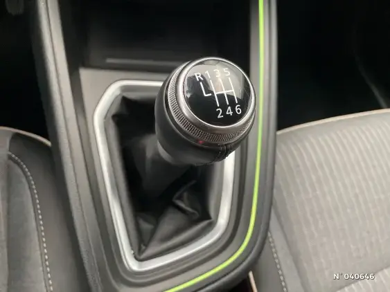 RENAULT CLIO V - voiture d'occasion - Photo 25