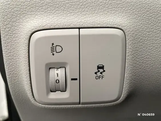 HYUNDAI i10 III - voiture d'occasion - Photo 15