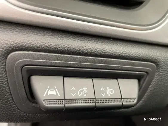 RENAULT CAPTUR II - voiture d'occasion - Photo 15