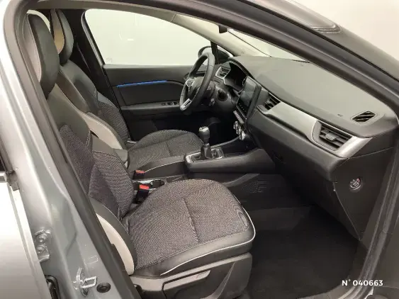 RENAULT CAPTUR II - voiture d'occasion - Photo 10