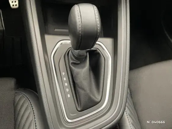 RENAULT CLIO V - voiture d'occasion - Photo 25